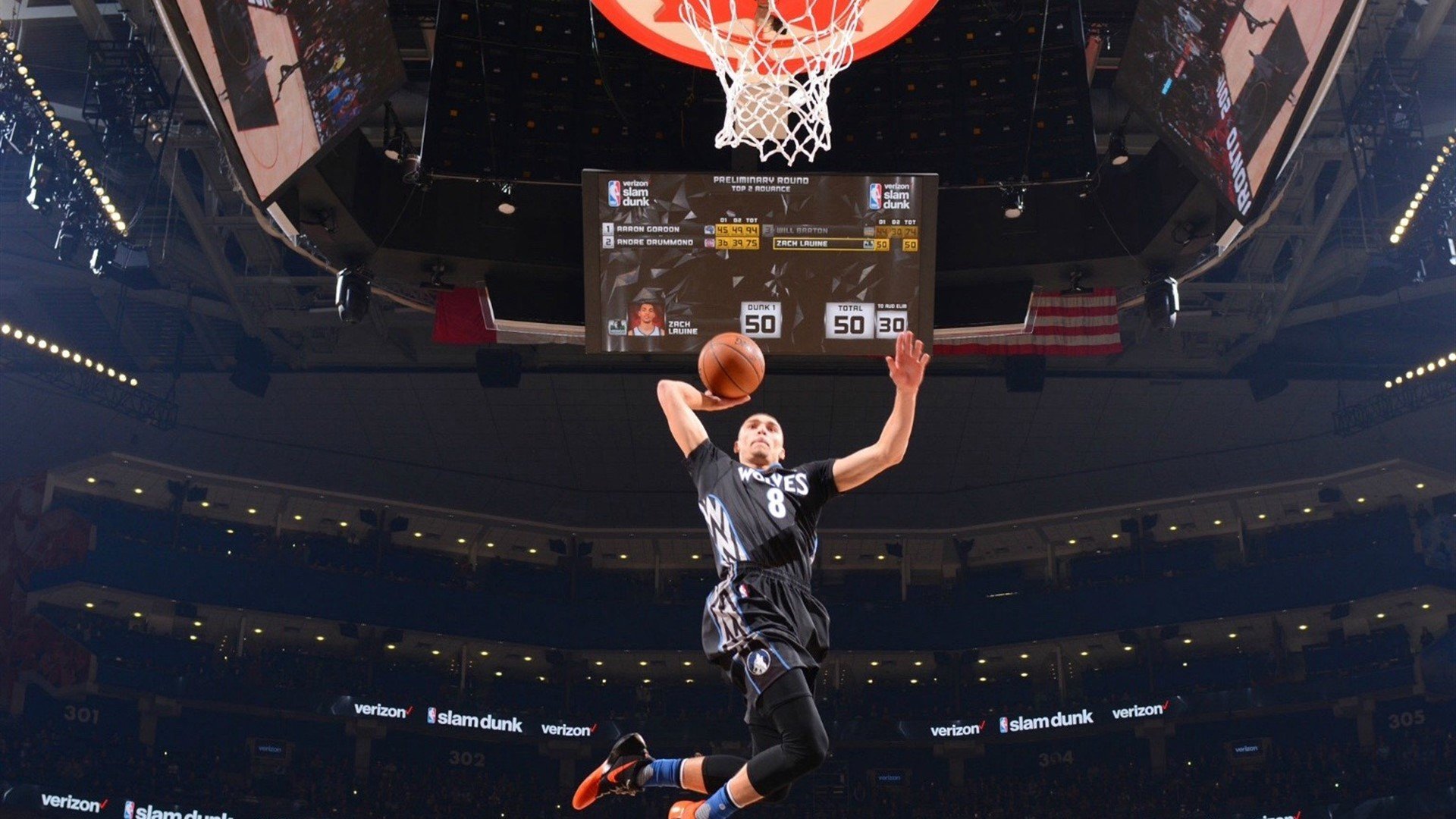 随机WNBA新赛季竞争激烈升级，nba季后赛争夺赛