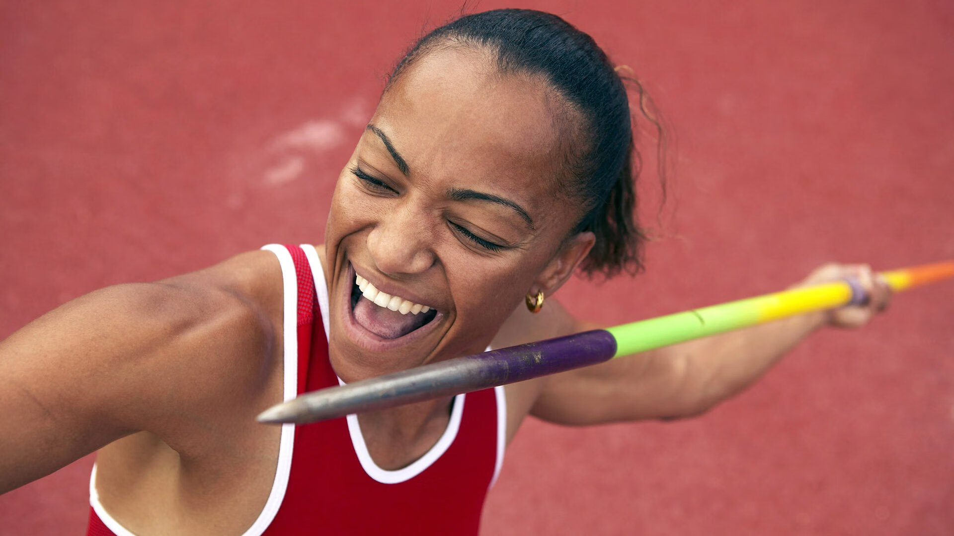 体育新闻中心启动体育产业研究协同发布机制，体育产业新发展格局