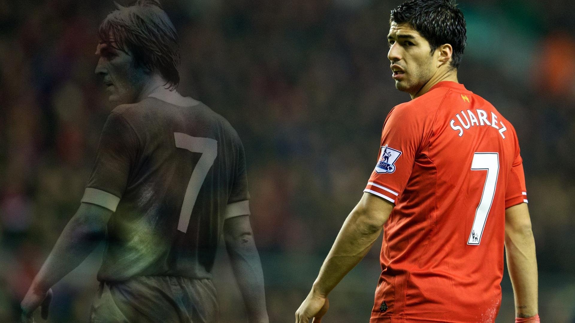 爱游戏电竞-英超球队关注度持续攀升,海外粉丝疯狂追捧,英超各队球迷数量排名